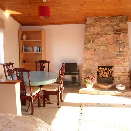 Bank Cottage B&B Newport  Dış mekan fotoğraf