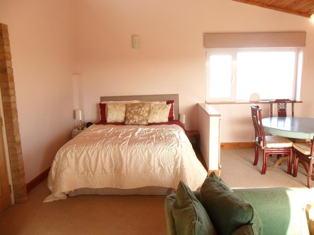 Bank Cottage B&B Newport  Dış mekan fotoğraf