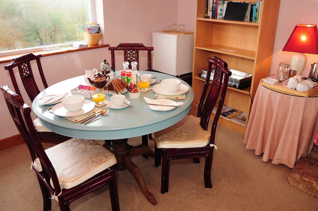 Bank Cottage B&B Newport  Dış mekan fotoğraf