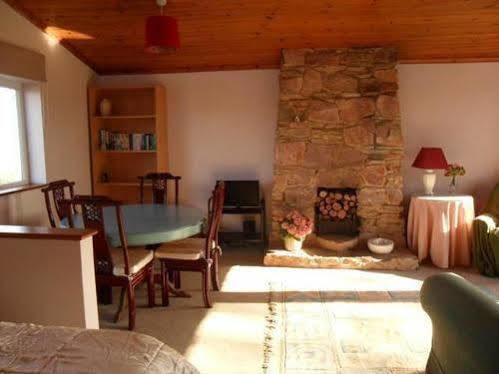 Bank Cottage B&B Newport  Dış mekan fotoğraf