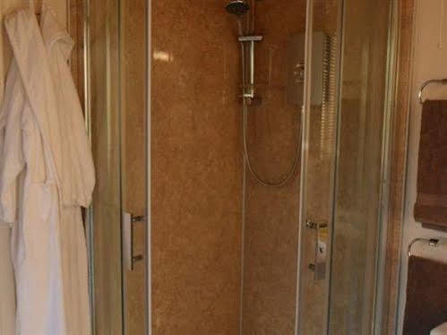 Bank Cottage B&B Newport  Dış mekan fotoğraf